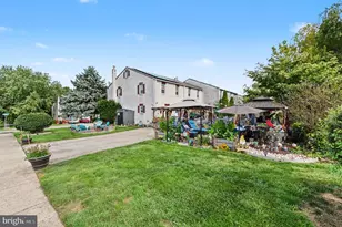 2496 Dragon Cir, West Norriton, PA 19403 - Photo 37