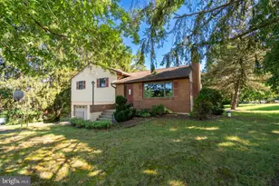 1121 Church Rd, East Greenville, PA 18041 - Photo 9