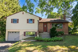 1121 Church Rd, East Greenville, PA 18041 - Photo 3