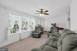 414 Oak Dr, Green Lane, PA 18054 - Photo 5