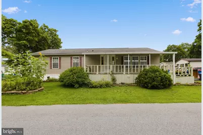 414 Oak Drive, Green Lane, PA 18054 - Photo 1