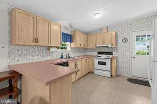 414 Oak Dr, Green Lane, PA 18054 - Photo 13