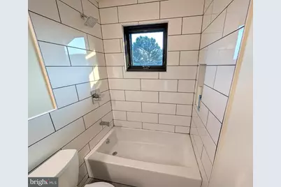 107 E 7th Avenue, Conshohocken, PA 19428 - Photo 21