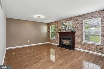 1289 Meadowview Drive, Pottstown, PA 19464 - Photo 5