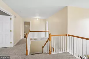 1289 Meadowview Dr, Pottstown, PA 19464 - Photo 17
