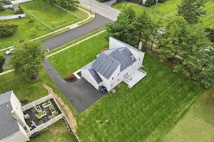 1988 Blue Fox Dr, Lansdale, PA 19446 - Photo 3