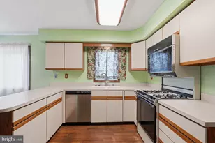 1988 Blue Fox Dr, Lansdale, PA 19446 - Photo 47