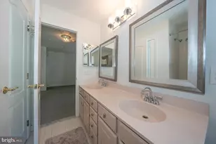 412 Merion Hill Ln, West Conshohocken, PA 19428 - Photo 29