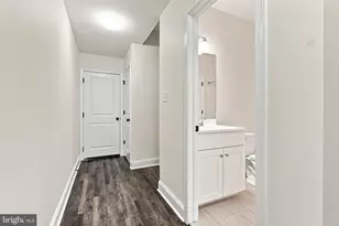 113 Colwell Ln, Conshohocken, PA 19428 - Photo 21