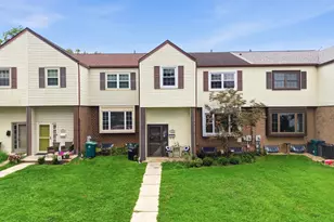 206 Birch Dr, Lafayette Hill, PA 19444 - Photo 1