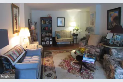 1001 City Avenue #E-209, Wynnewood, PA 19096 - Photo 9