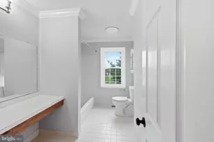 802 Irenic Ct, Norristown, PA 19403 - Photo 27
