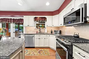 1836 Mifflin Dr, Lansdale, PA 19446 - Photo 7