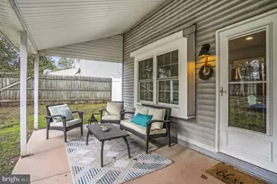 2019 Easter Ave, Harleysville, PA 19438 - Photo 23