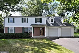124 Church Rd, North Wales, PA 19454 - Photo 3