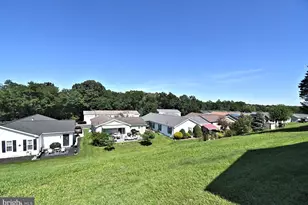 1047 Scenic View Dr, Schwenksville, PA 19473 - Photo 35