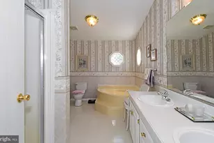 1047 Scenic View Dr, Schwenksville, PA 19473 - Photo 29