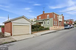 520 Mill St, Bridgeport, PA 19405 - Photo 25
