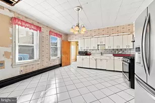 520 Mill St, Bridgeport, PA 19405 - Photo 11