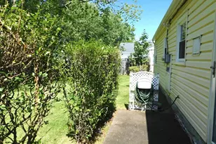 965 Wayfield Dr, West Norriton, PA 19403 - Photo 7