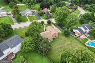 8403 Newbold Ln, Laverock, PA 19038 - Photo 31