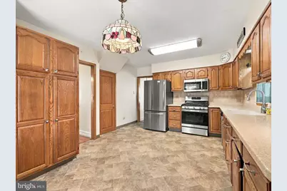 141 E 14th Avenue, Conshohocken, PA 19428 - Photo 9