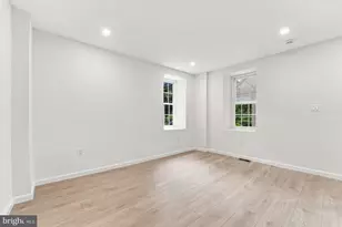 869 Rock Ln, Elkins Park, PA 19027 - Photo 5