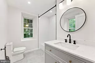 869 Rock Ln, Elkins Park, PA 19027 - Photo 13