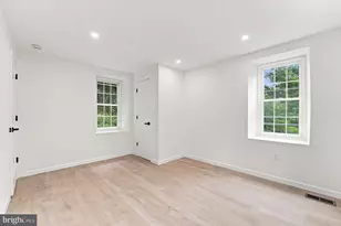 869 Rock Ln, Elkins Park, PA 19027 - Photo 11
