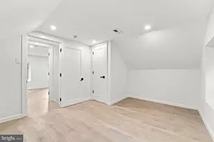869 Rock Ln, Elkins Park, PA 19027 - Photo 17