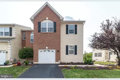 85 Green View Drive, Pottstown, PA 19464 - Photo 1