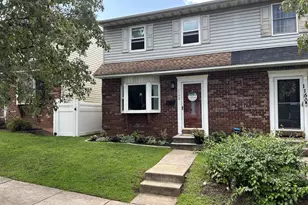 1152 Grove St, Pottstown, PA 19464 - Photo 1