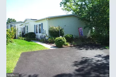 24 Goldenrod Court E, Harleysville, PA 19438 - Photo 1
