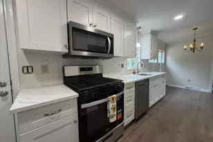 24 Shagbark Ct E, Harleysville, PA 19438 - Photo 5