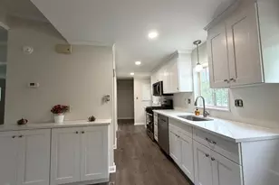24 Shagbark Ct E, Harleysville, PA 19438 - Photo 5