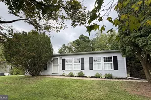 24 Shagbark Ct E, Harleysville, PA 19438 - Photo 19