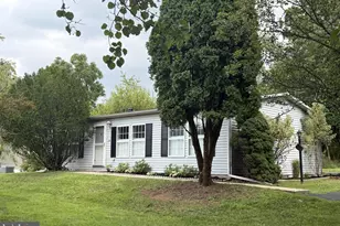 24 Shagbark Ct E, Harleysville, PA 19438 - Photo 21