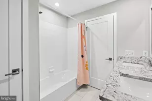 205 Ella Ln, Conshohocken, PA 19428 - Photo 31