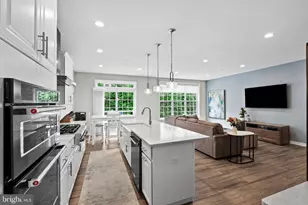 205 Ella Ln, Conshohocken, PA 19428 - Photo 11