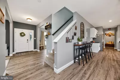 107 Hayward, Pottstown, PA 19464 - Photo 3