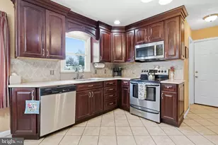 303 Fox Trail, Royersford, PA 19468 - Photo 17