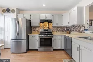 104 Mulberry Ct, Collegeville, PA 19426 - Photo 5