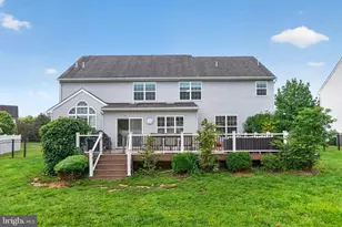 2009 Woodbridge Ln, Pennsburg, PA 18073 - Photo 5