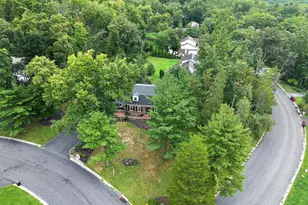 809 Gabriel Ct, Pottstown, PA 19464 - Photo 5