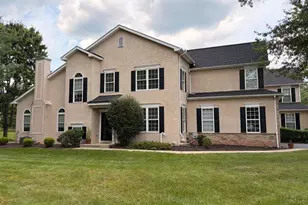 425 Norwick Pl, Blue Bell, PA 19422 - Photo 1