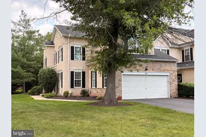 425 Norwick Place, Blue Bell, PA 19422 - Photo 3