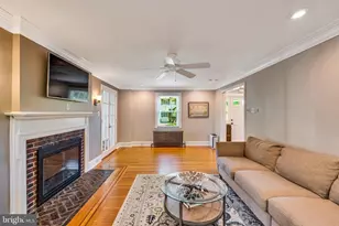 1315 Wheatsheaf Ln, Abington, PA 19001 - Photo 9