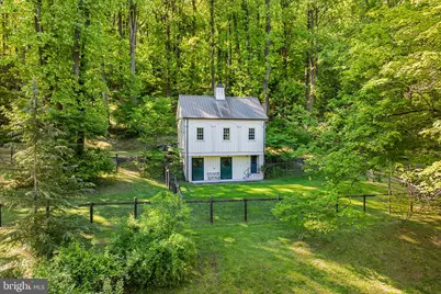 2129 Harts Lane, Conshohocken, PA 19428 - Photo 9