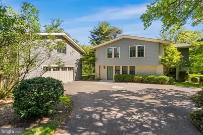 2129 Harts Lane, Conshohocken, PA 19428 - Photo 13