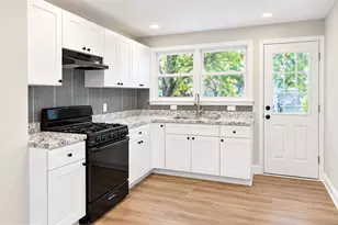 124 W Airy St, Norristown, PA 19401 - Photo 11